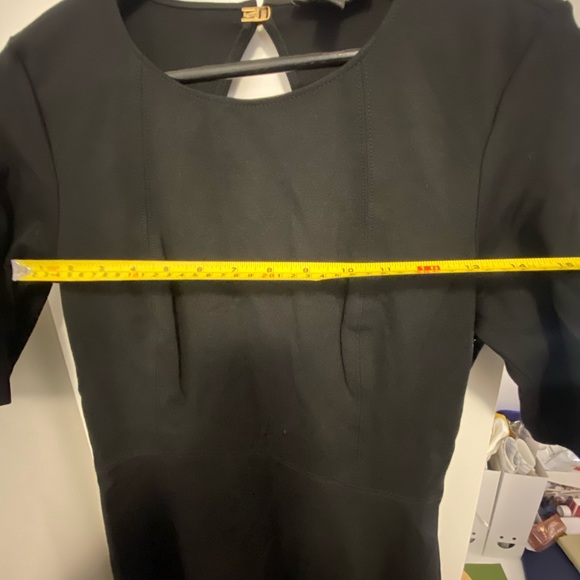 Black little dress with pockets - Picture 10 of 10